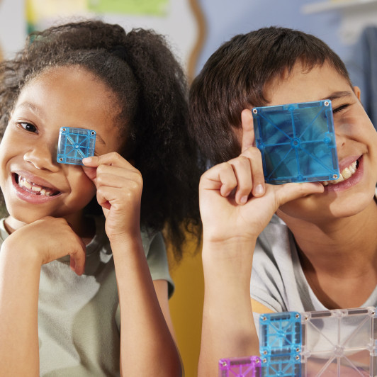 Magnetická stavebnica Travel Set Deluxe 55 dielov