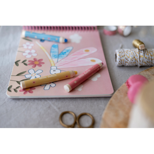 Omaľovánky s pastelkami Záhrada Rosa