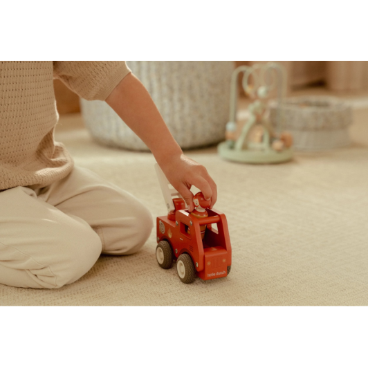 Hasičské auto drevené