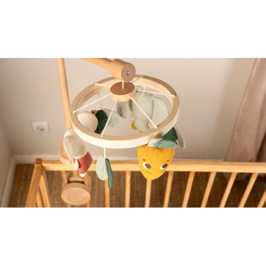 Kolotoč drevený Garden of Adventures