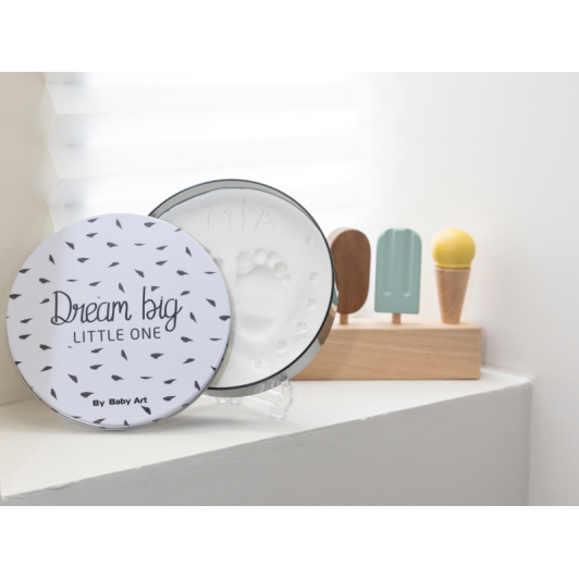 Magic Box Round Black & White