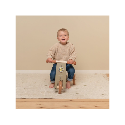 Odrážadlo trojkolka drevená Olive