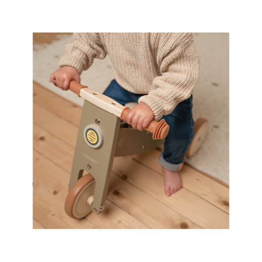 Odrážadlo trojkolka drevená Olive