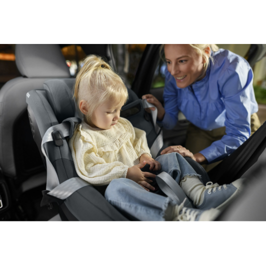 Pearl S autosedačka Tonal Black